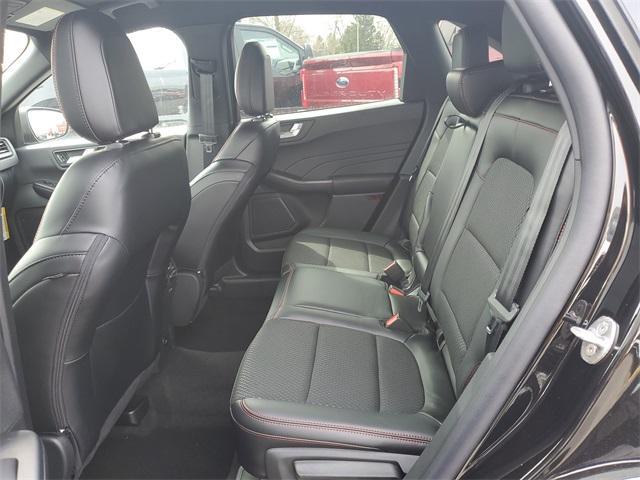 Photo of 2025 Black Metallic Ford Escape