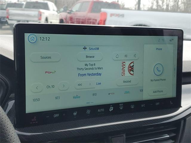Photo of 2025 Black Metallic Ford Escape
