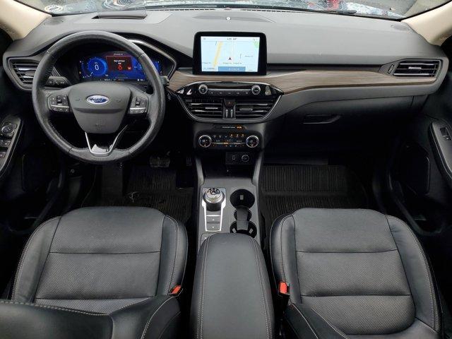 Photo of 2020 Blue Metallic Ford Escape