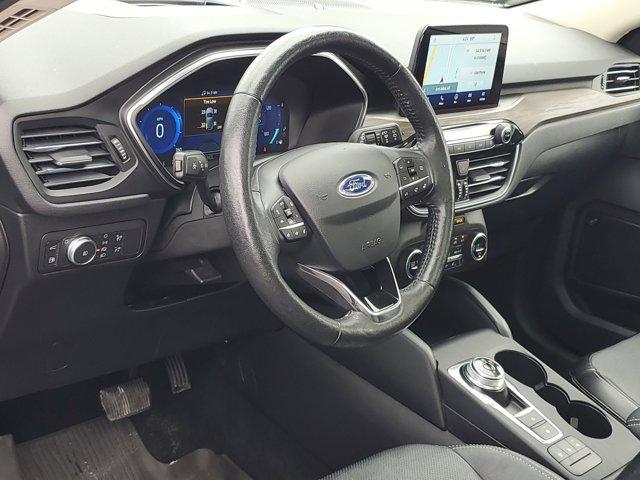 Photo of 2020 Blue Metallic Ford Escape