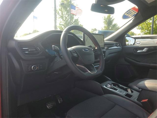 Photo of 2023 Rapid Red Metallic Tinted Clearcoat Ford Escape