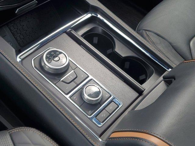 Photo of 2023 Dark Matter Metallic Ford Expedition