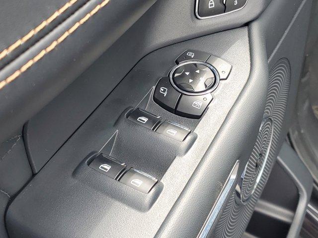 Photo of 2023 Dark Matter Metallic Ford Expedition