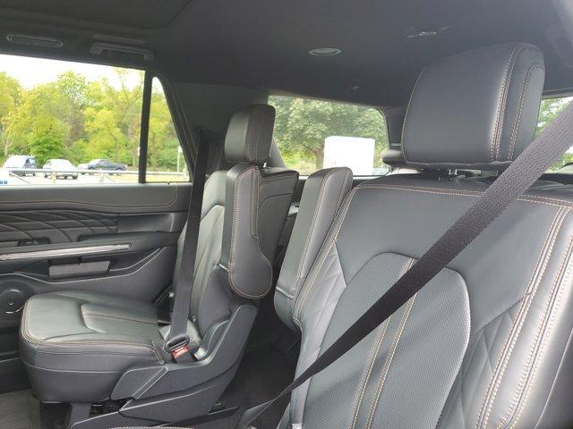 Photo of 2023 Dark Matter Metallic Ford Expedition