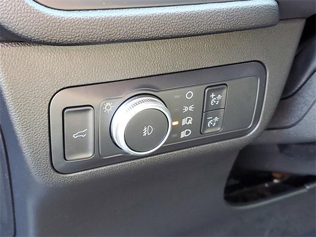 Photo of 2022 Stone Blue Metallic Ford Escape