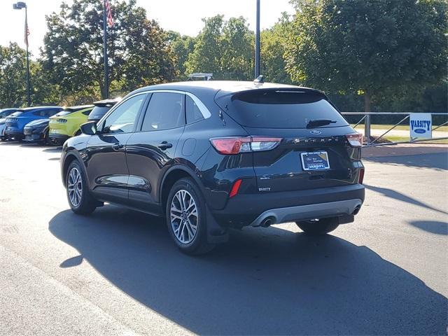 Photo of 2022 Stone Blue Metallic Ford Escape