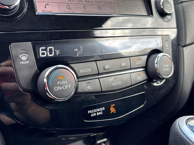 Photo of 2019 Magnetic Black Pearl Nissan Rogue