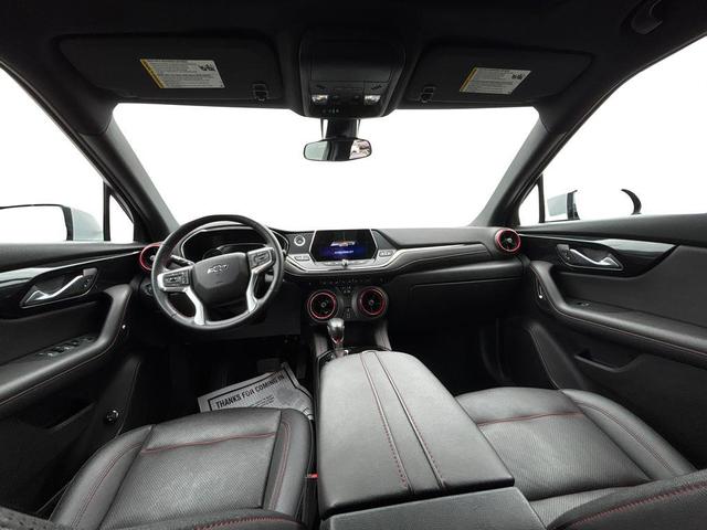 Photo of 2022 Silver Ice Metallic Chevrolet Blazer