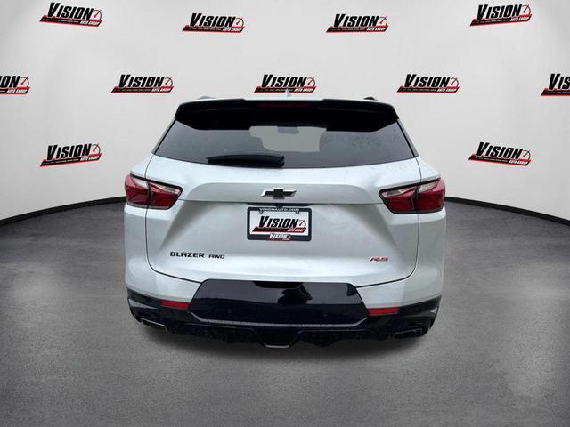 Photo of 2022 Silver Ice Metallic Chevrolet Blazer