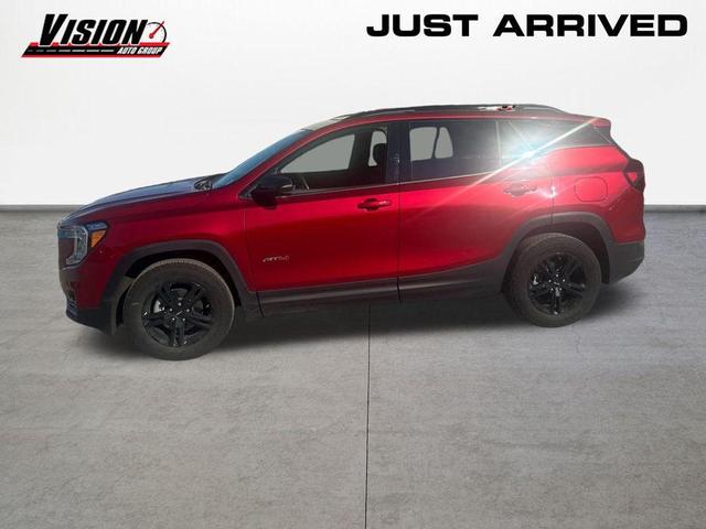 Photo of 2024 Volcanic Red Tintcoat GMC Terrain
