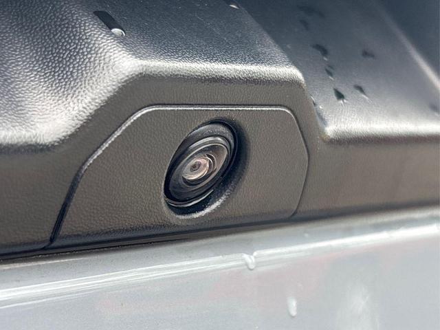 Photo of 2024 Boulder Gray Pearl Nissan Frontier