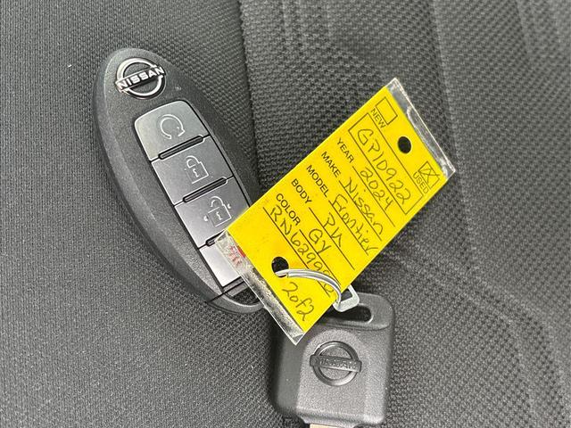Photo of 2024 Boulder Gray Pearl Nissan Frontier