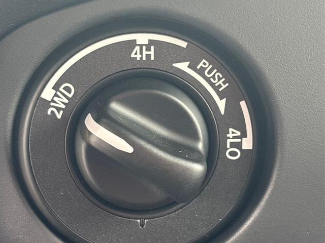 Photo of 2024 Boulder Gray Pearl Nissan Frontier
