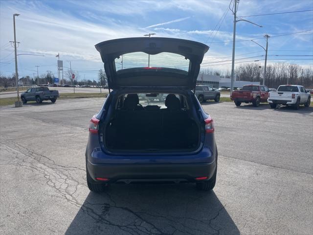 Photo of 2021 Caspian Blue Metallic Nissan Rogue Sport