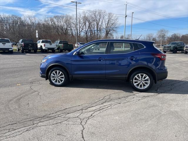 Photo of 2021 Caspian Blue Metallic Nissan Rogue Sport