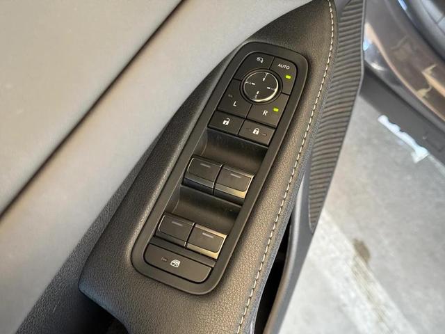 Photo of 2025 Cloudburst Gray Lexus RX 350