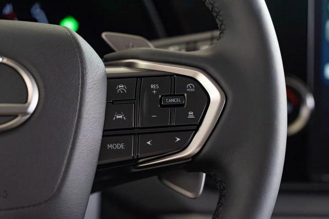Photo of 2025 Iridium Lexus RX 350
