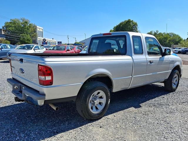 Photo of 2009 Silver Clearcoat Metallic Ford Ranger