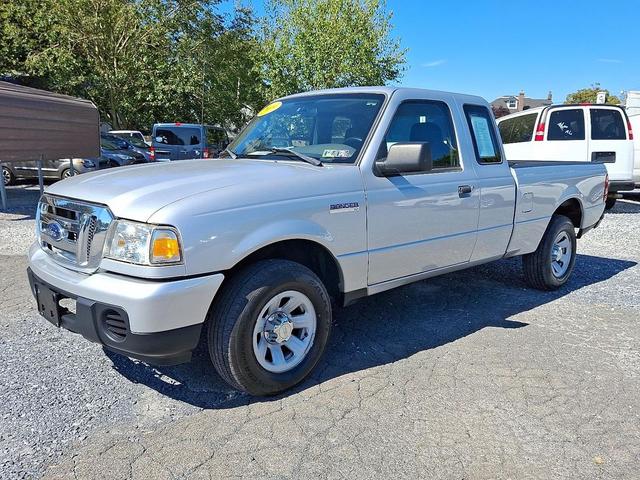 Photo of 2009 Silver Clearcoat Metallic Ford Ranger