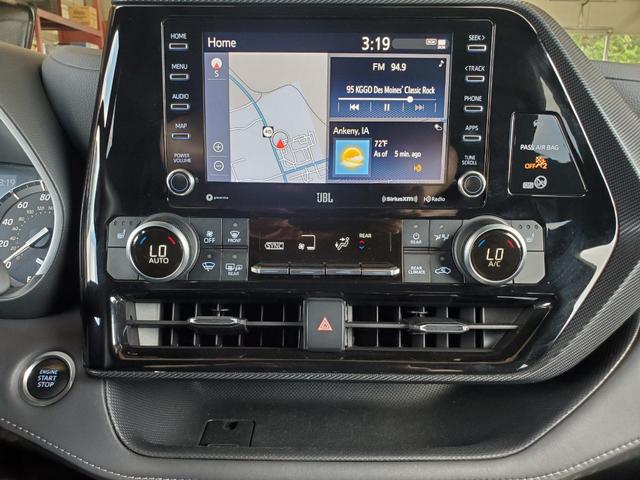 Photo of 2021 Red Toyota Highlander