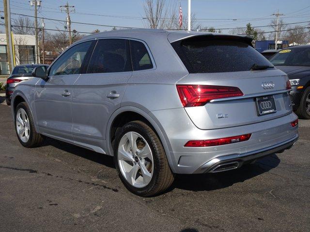 Photo of 2025 Florett Silver Metallic Audi Q5