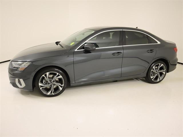 Photo of 2022 Manhattan Gray Metallic Audi A3