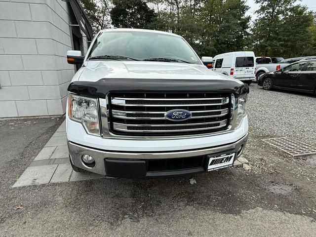 Photo of 2014 White Ford F-150