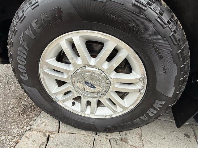 Photo of 2014 White Ford F-150