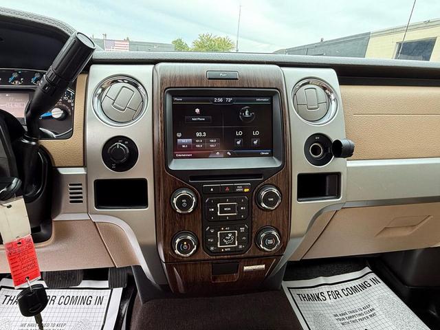Photo of 2014 White Ford F-150