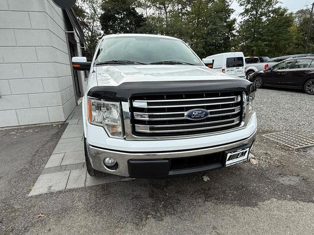 Photo of 2014 White Ford F-150
