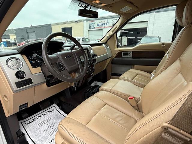 Photo of 2014 White Ford F-150