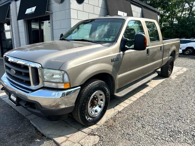 Photo of 2004 Gold Ford F-250