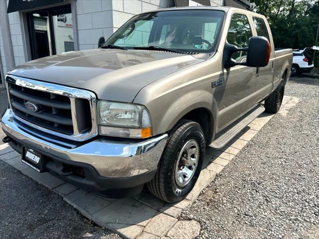 Photo of 2004 Gold Ford F-250