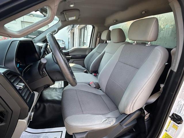 Photo of 2016 Oxford White Ford F-150
