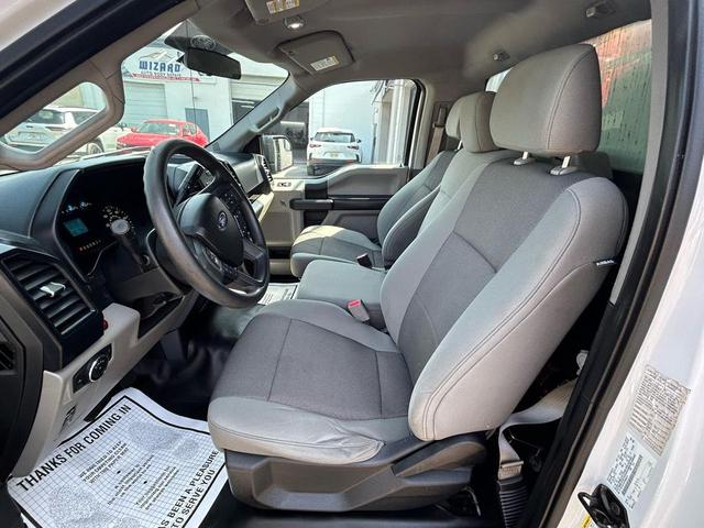 Photo of 2016 Oxford White Ford F-150