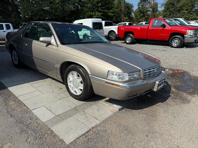 Photo of 1999 Beige Cadillac Eldorado