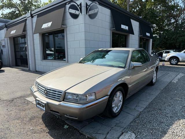 Photo of 1999 Beige Cadillac Eldorado