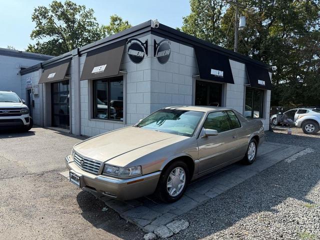 Photo of 1999 Beige Cadillac Eldorado