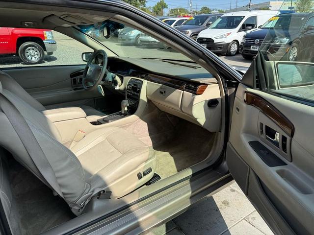 Photo of 1999 Beige Cadillac Eldorado