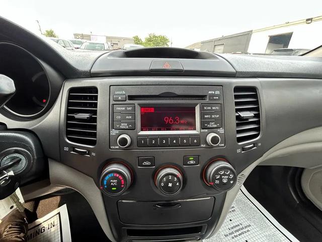 Photo of 2009 Silver Kia Optima