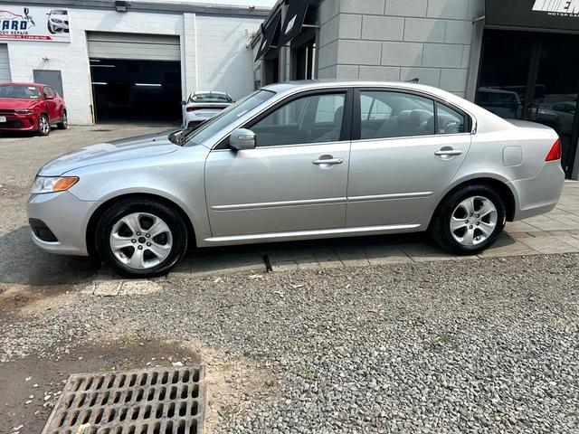 Photo of 2009 Silver Kia Optima