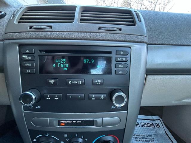 Photo of 2006 Sandstone Metallic Chevrolet Cobalt