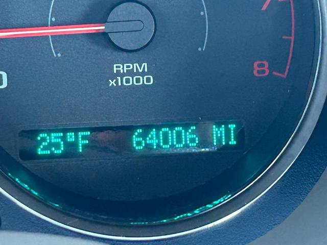 Photo of 2006 Sandstone Metallic Chevrolet Cobalt