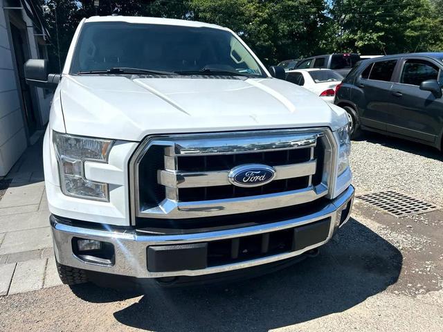 Photo of 2015 Oxford White Ford F-150