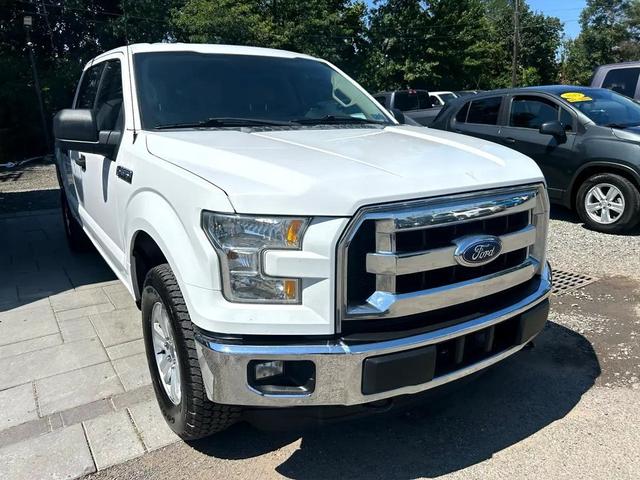 Photo of 2015 Oxford White Ford F-150