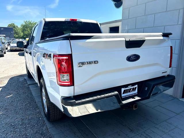 Photo of 2015 Oxford White Ford F-150