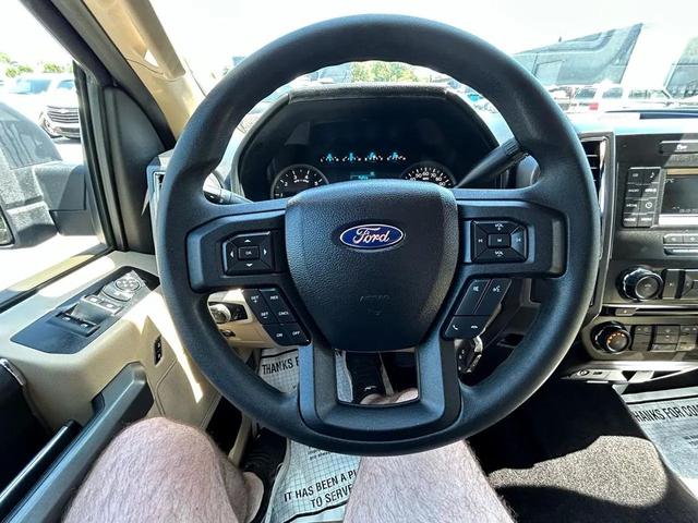 Photo of 2015 Oxford White Ford F-150
