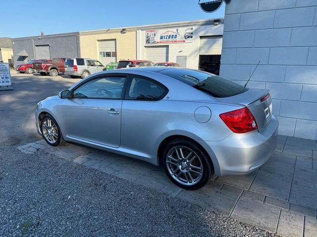 Photo of 2006 Classic Silver Metallic Scion tC