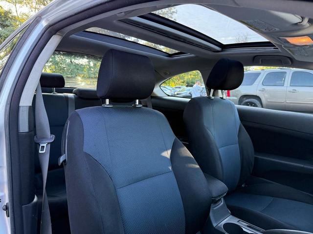 Photo of 2006 Classic Silver Metallic Scion tC