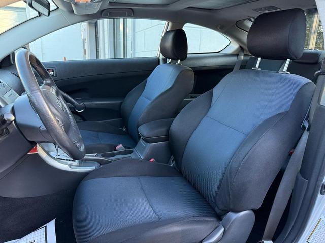 Photo of 2006 Classic Silver Metallic Scion tC